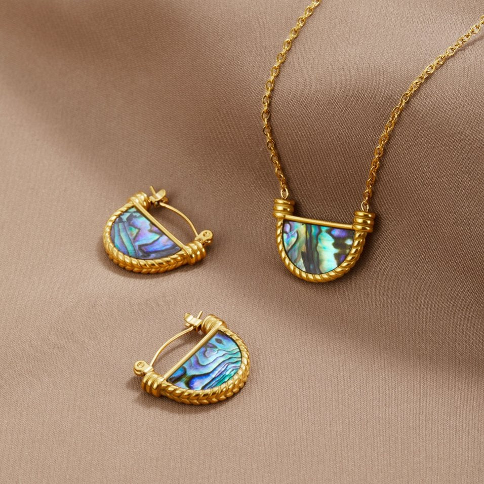 Amalfi Turquoise Shell Necklace - Beautiful Earth Boutique