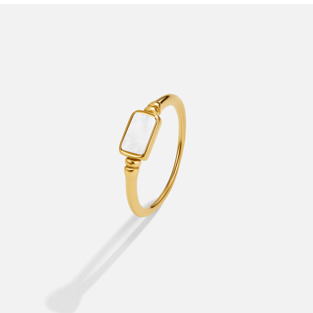 Weißer Sakura-Ring Gold