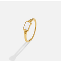 Weißer Sakura-Ring Gold