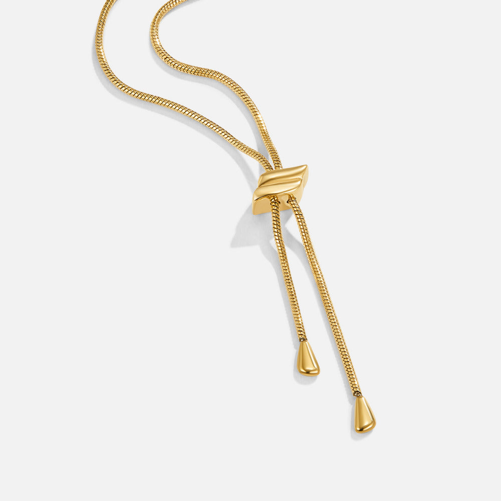 Lola 18K Gold Lariat Necklace - Beautiful Earth Boutique