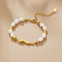Lovina Pearl Bracelet