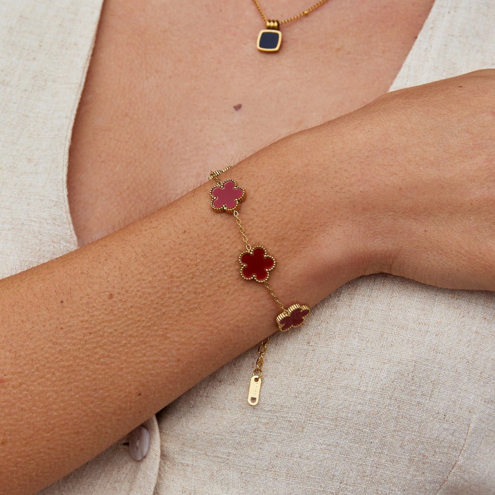 Lucky Red Clover Leaf Bracelet - Beautiful Earth Boutique