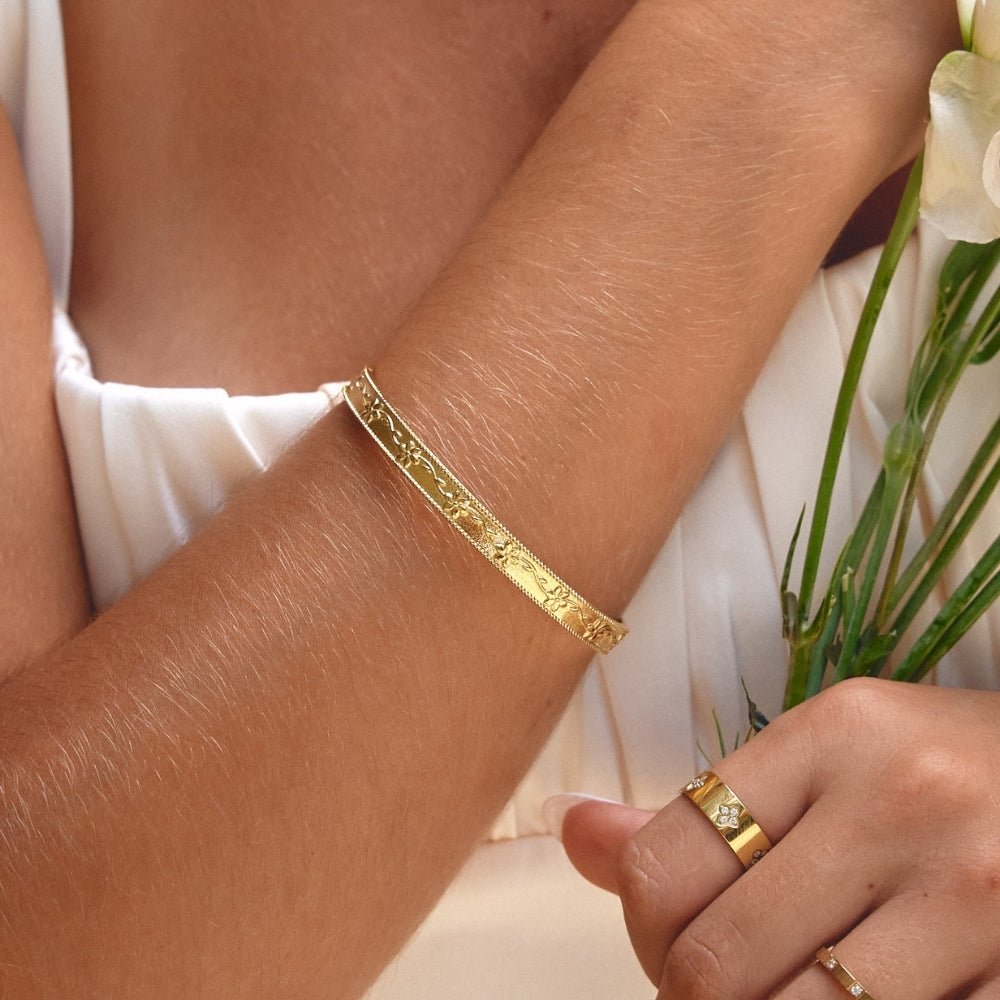 Vintage Gold Vine Bangle - Beautiful Earth Boutique